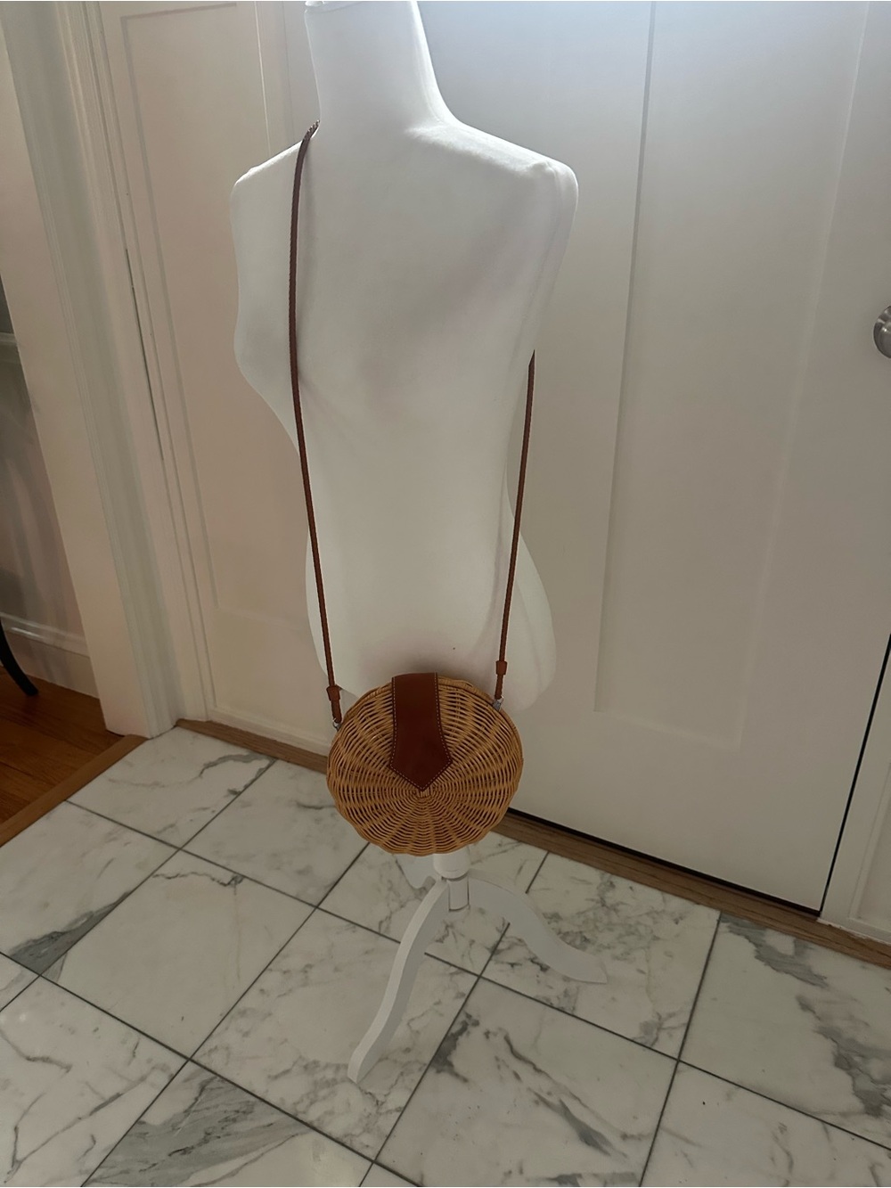 J. McLaughlin Round Woven Crossbody in Tan and Cognac - Picture 3 of 16
